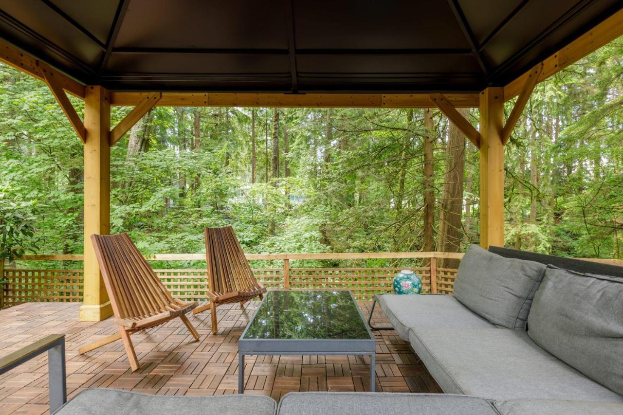 Beautiful Villa With Heated Pool Hot Tub By Forest North Vancouver Buitenkant foto
